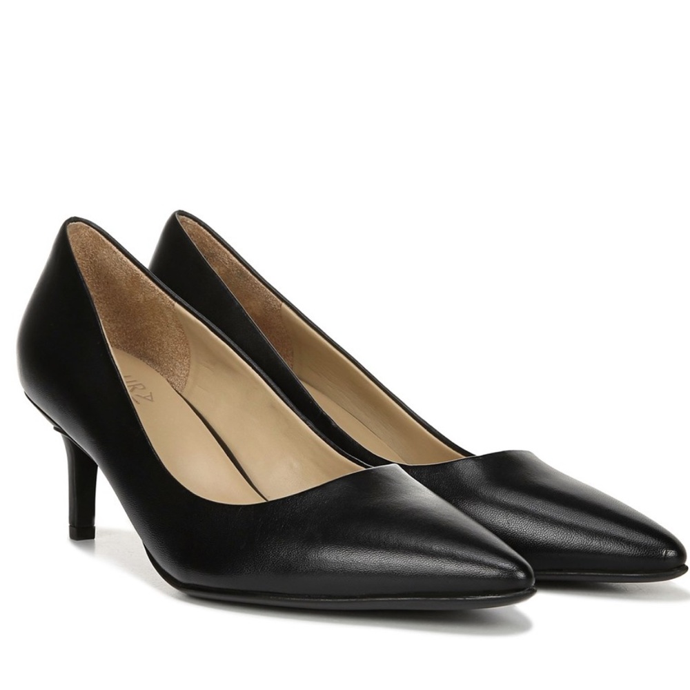 NWOT Naturalizer Everly Pump Black Leather